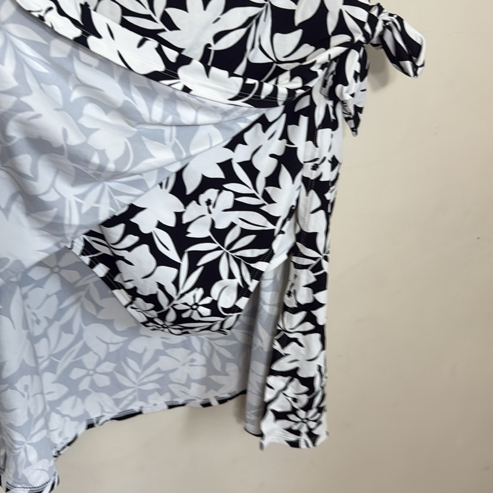 Lands End swim dress with tie on the side women’s US 16 one piece - Picture 5 of 6